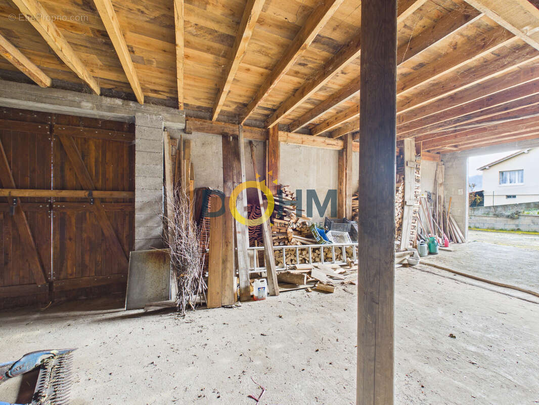 Maison de 73 m2 avec nombreuses annexes et 4698 m2 de terrain - photo 17