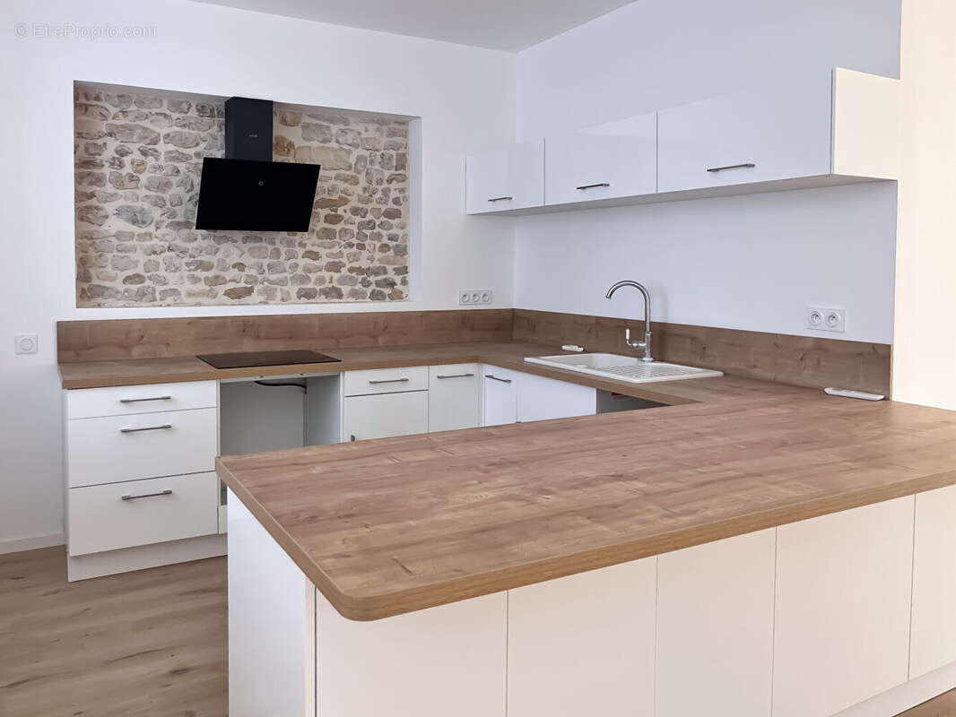 Maison à SAINTE-SOULLE