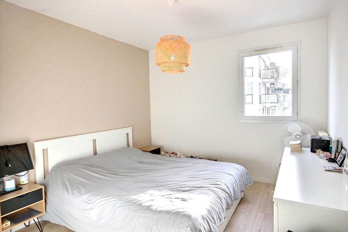 Appartement à FRESNES