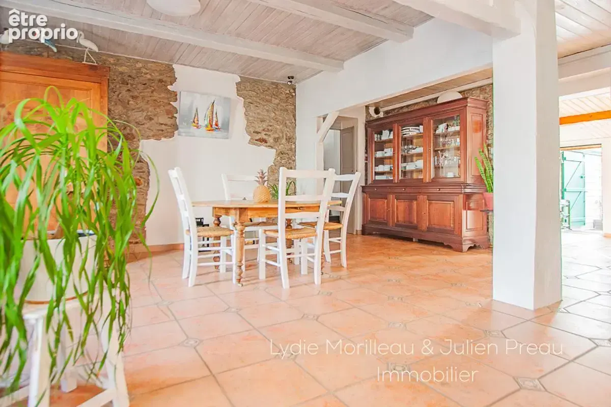 Maison de caractère  rezé -107 m² - jardin arboré - photo 3