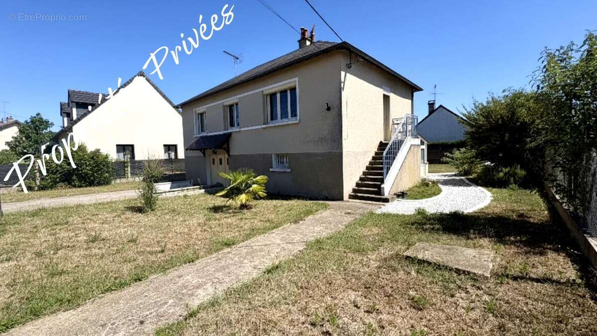 Maison à SAINT-GERVAIS-LA-FORET