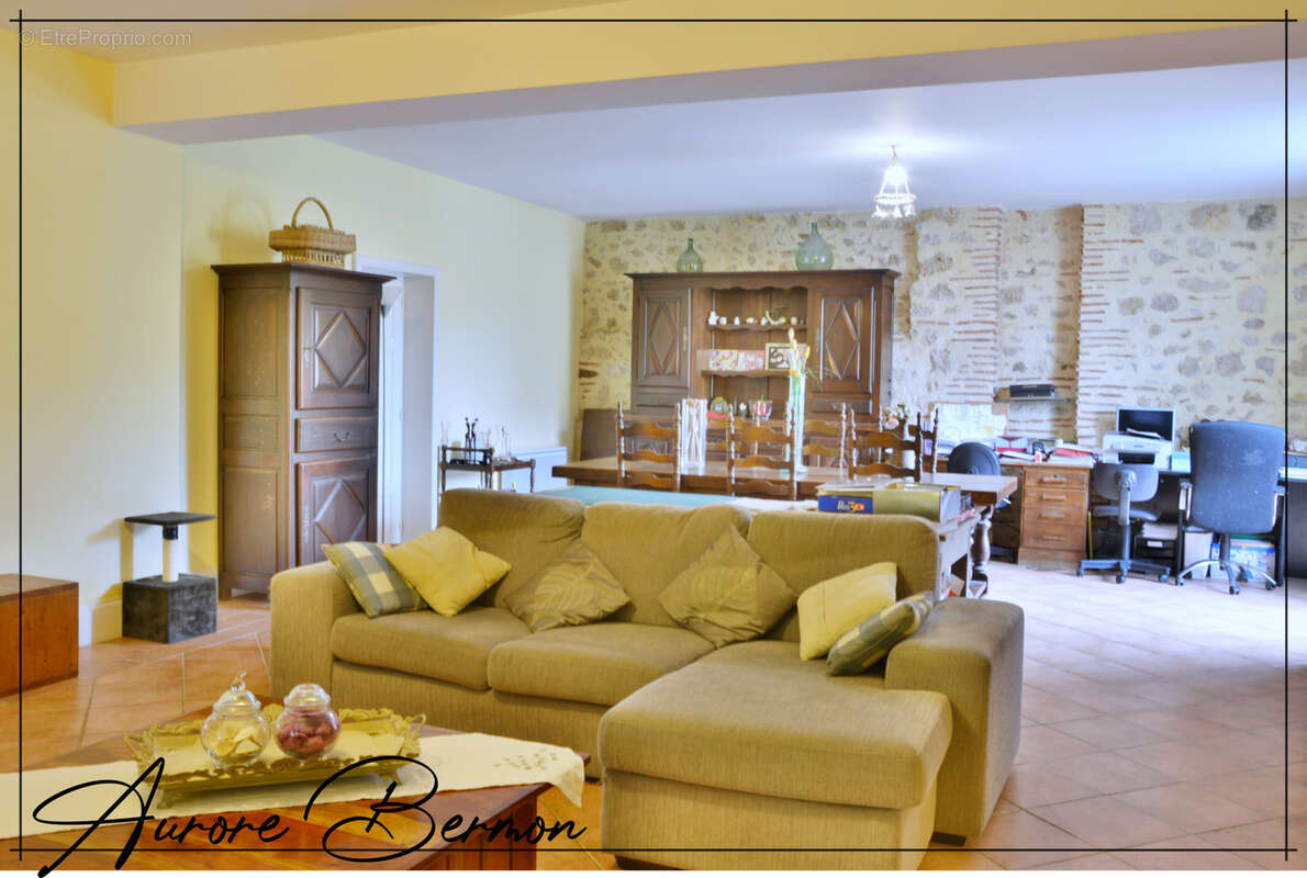 Maison à LAGARRIGUE