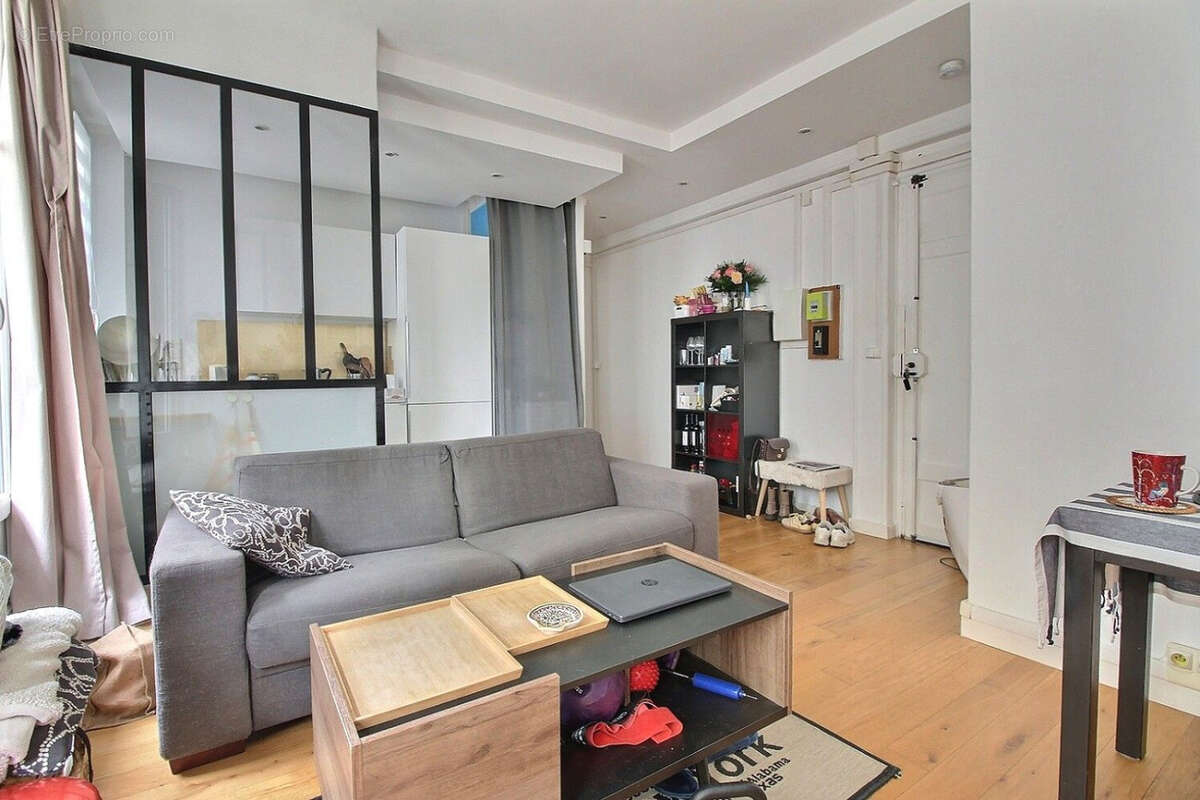 Appartement à ISSY-LES-MOULINEAUX