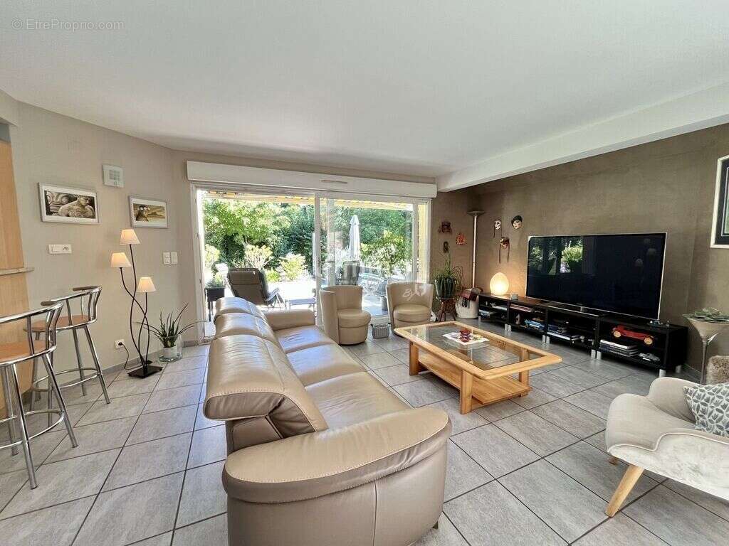 Maison à OSTHOUSE