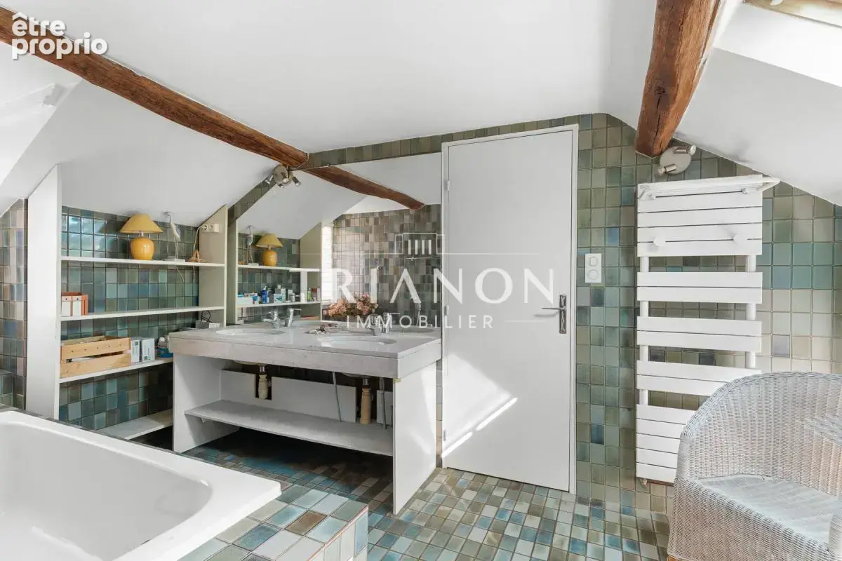 Coup de cœur — Maison de ville non mitoyenne avec cour pavée sans vis-à-vis ! - photo 15