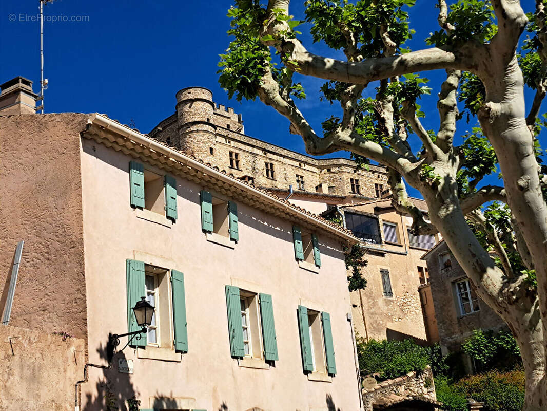 Maison à LE BARROUX