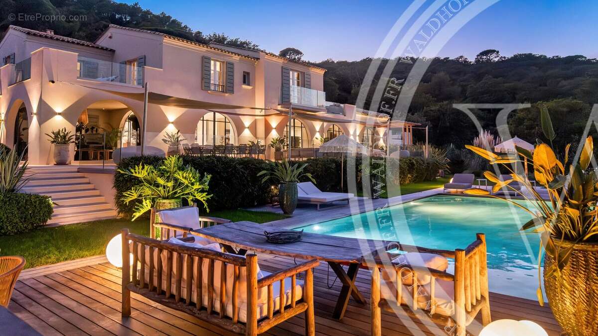 Maison à RAMATUELLE