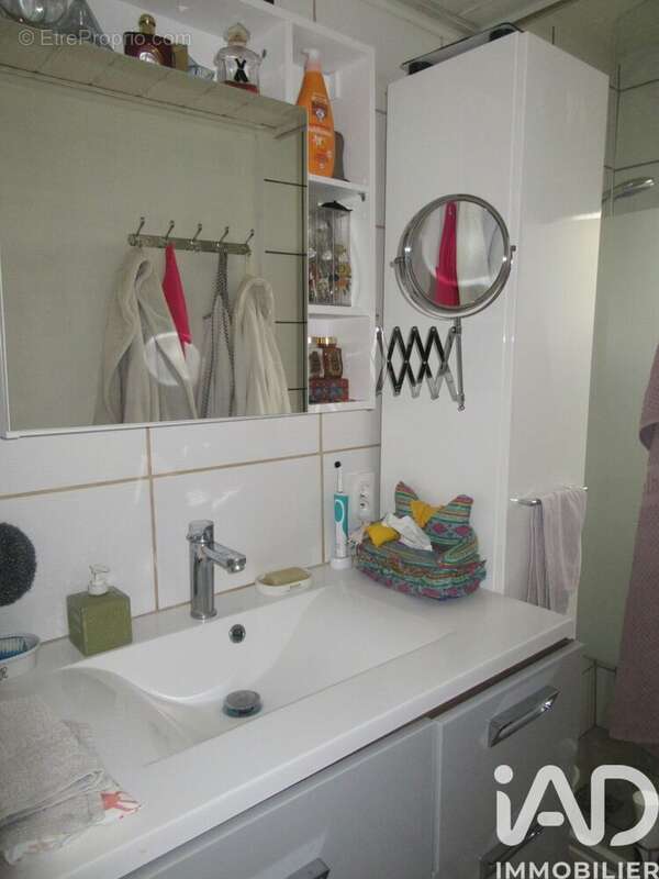 Photo 8 - Maison à POIROUX