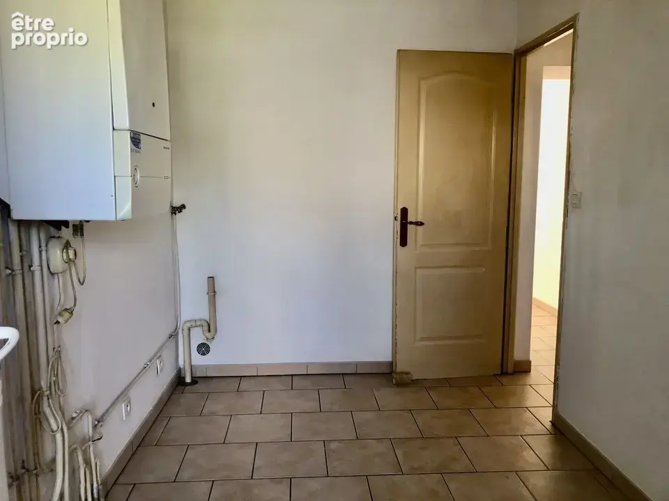 MAISON PIERRE MITOYENNE ST SAUVEUR 2 CH GRAND TERRAIN GARAGE