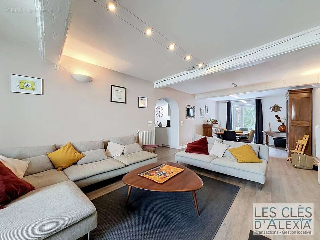 Maison de ville Vernaison Centre 180m² - photo 4