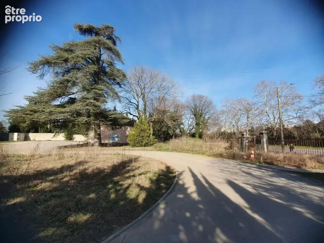Commerce 192 m² à vendre à Montpellier (34000) - photo 2
