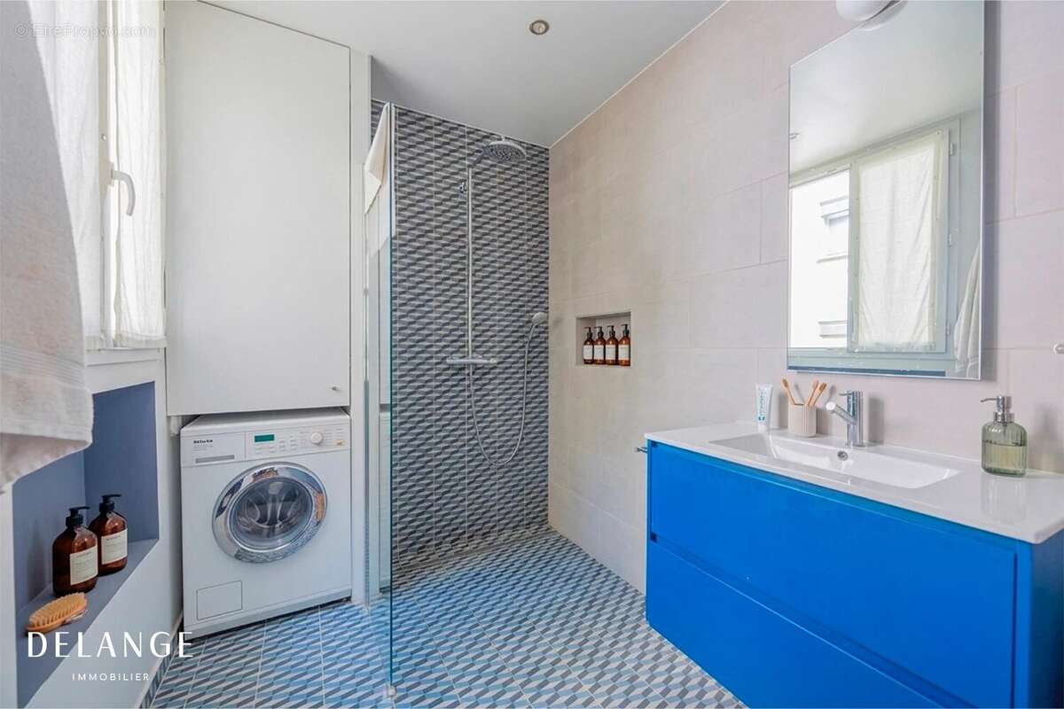 Rue des Martyrs - Appartement 3 pièces 57 m² - photo 11