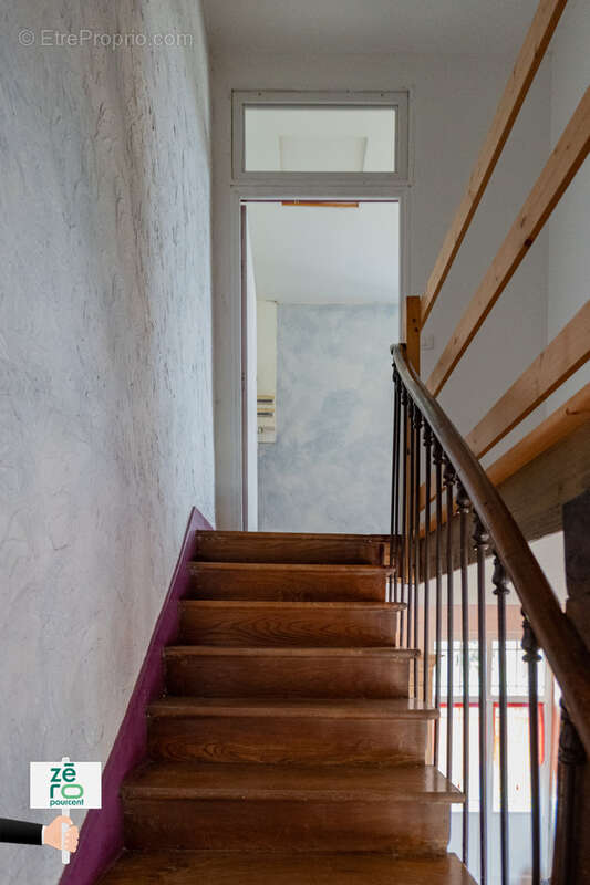 Maison à CHAMPAGNE-LES-MARAIS