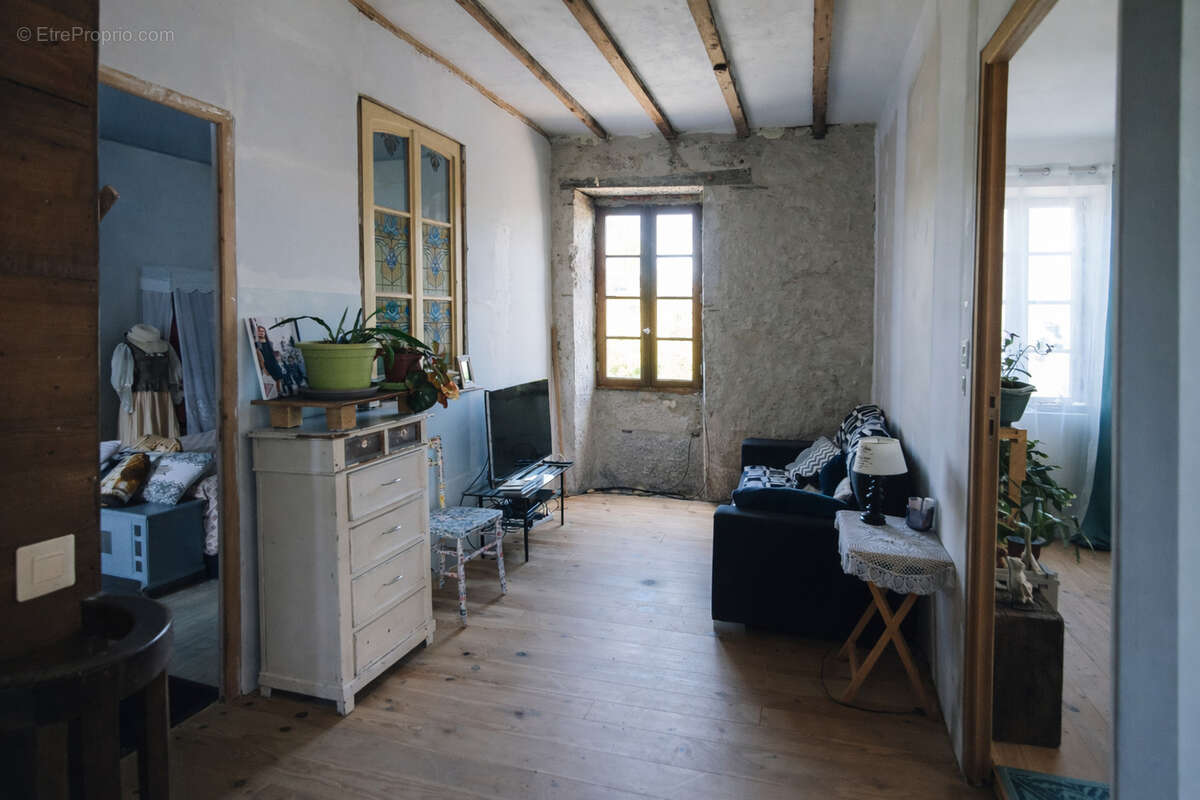 Maison à LACOUR