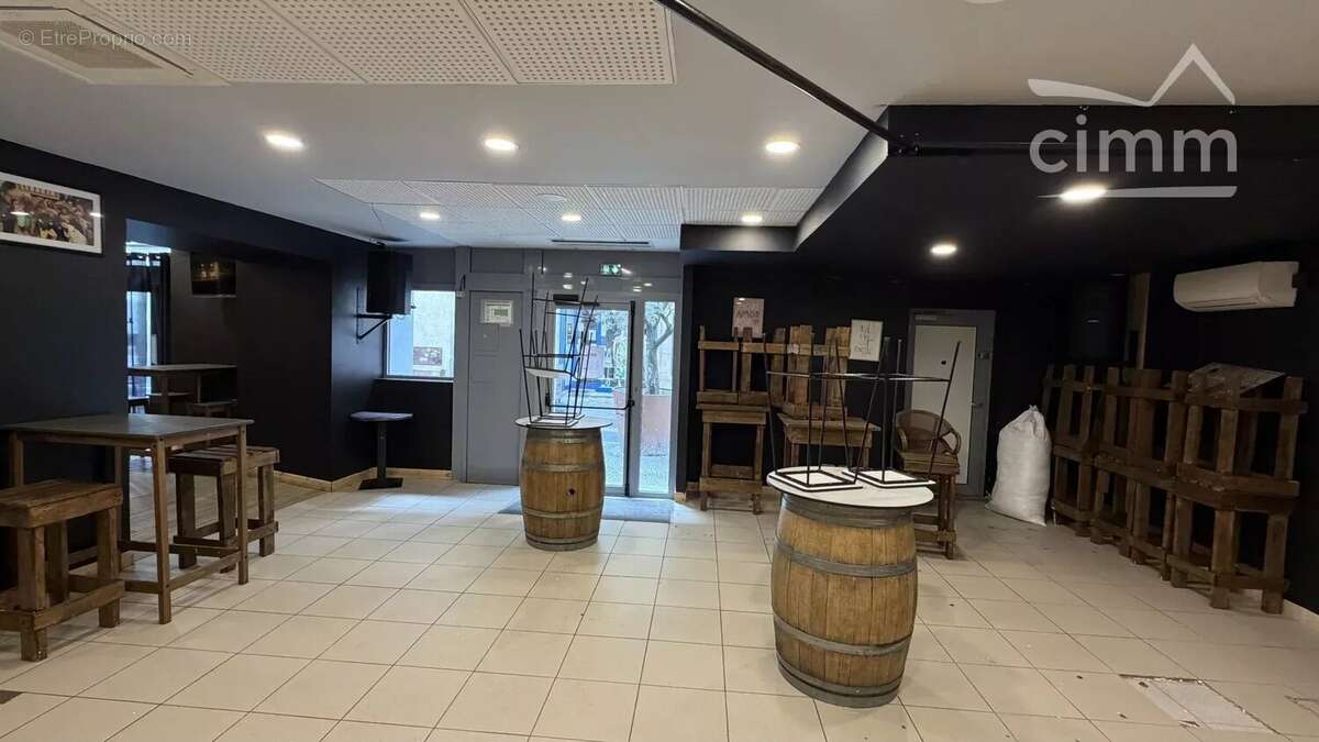 Commerce à LIMOUX