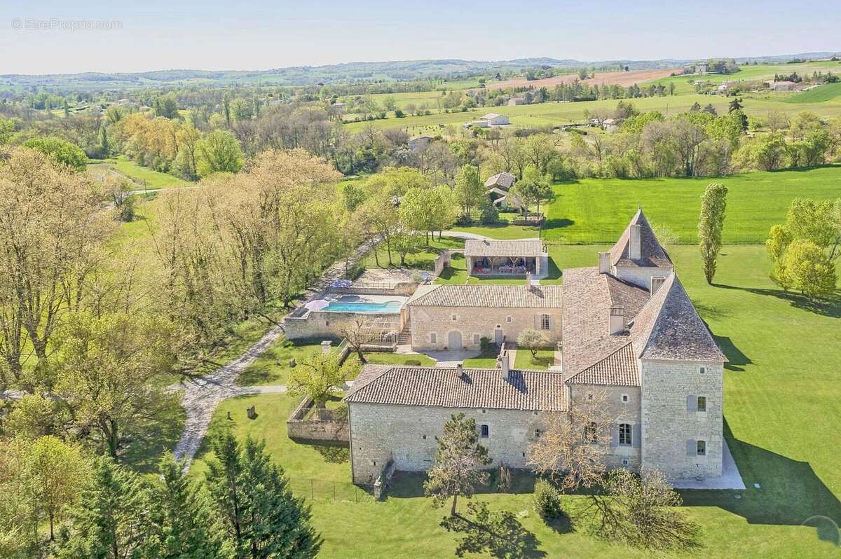 Maison à MONFLANQUIN