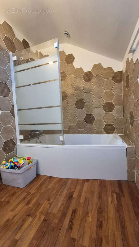 Maison à SAINT-COLOMBAN