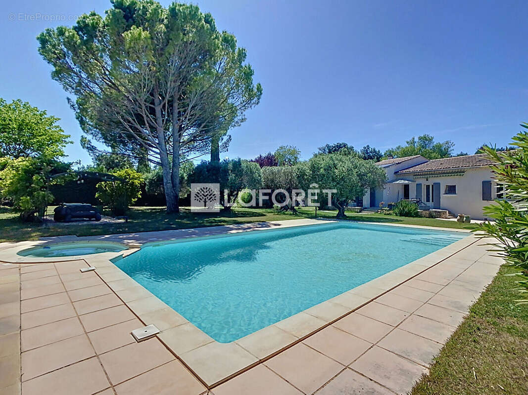 Maison à CARPENTRAS