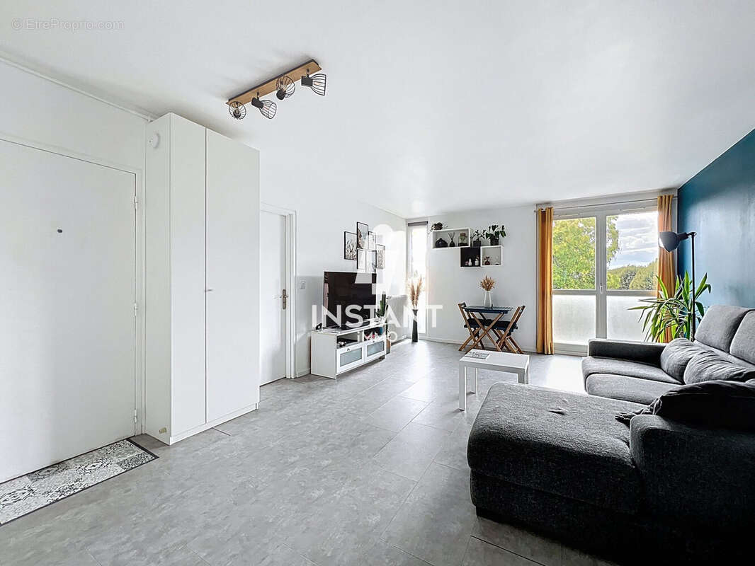 Appartement à VIRY-CHATILLON