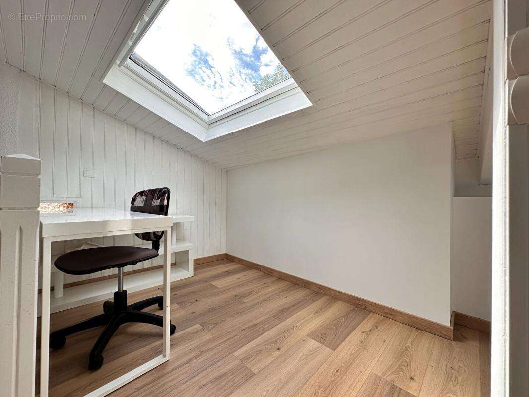 Maison à COLAYRAC-SAINT-CIRQ