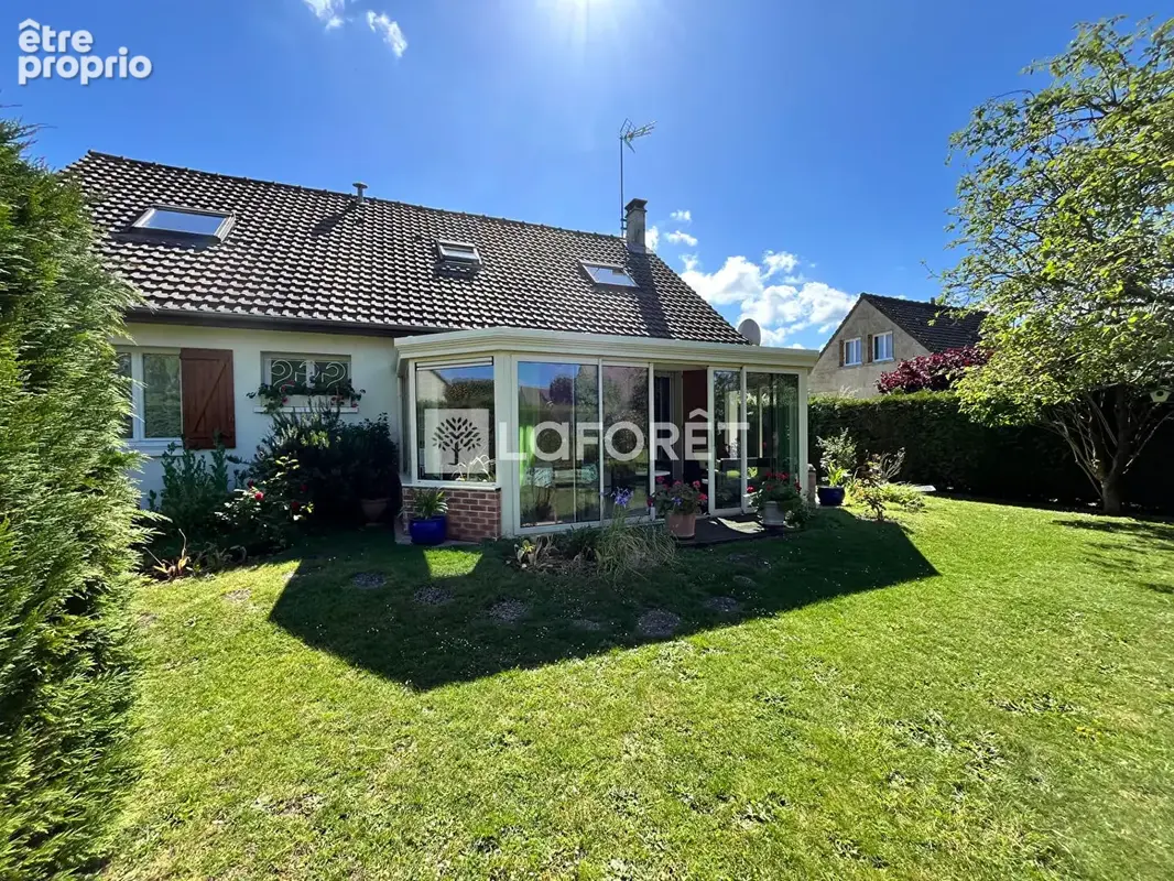 Photo Maison à Airan au prix de 239 900€