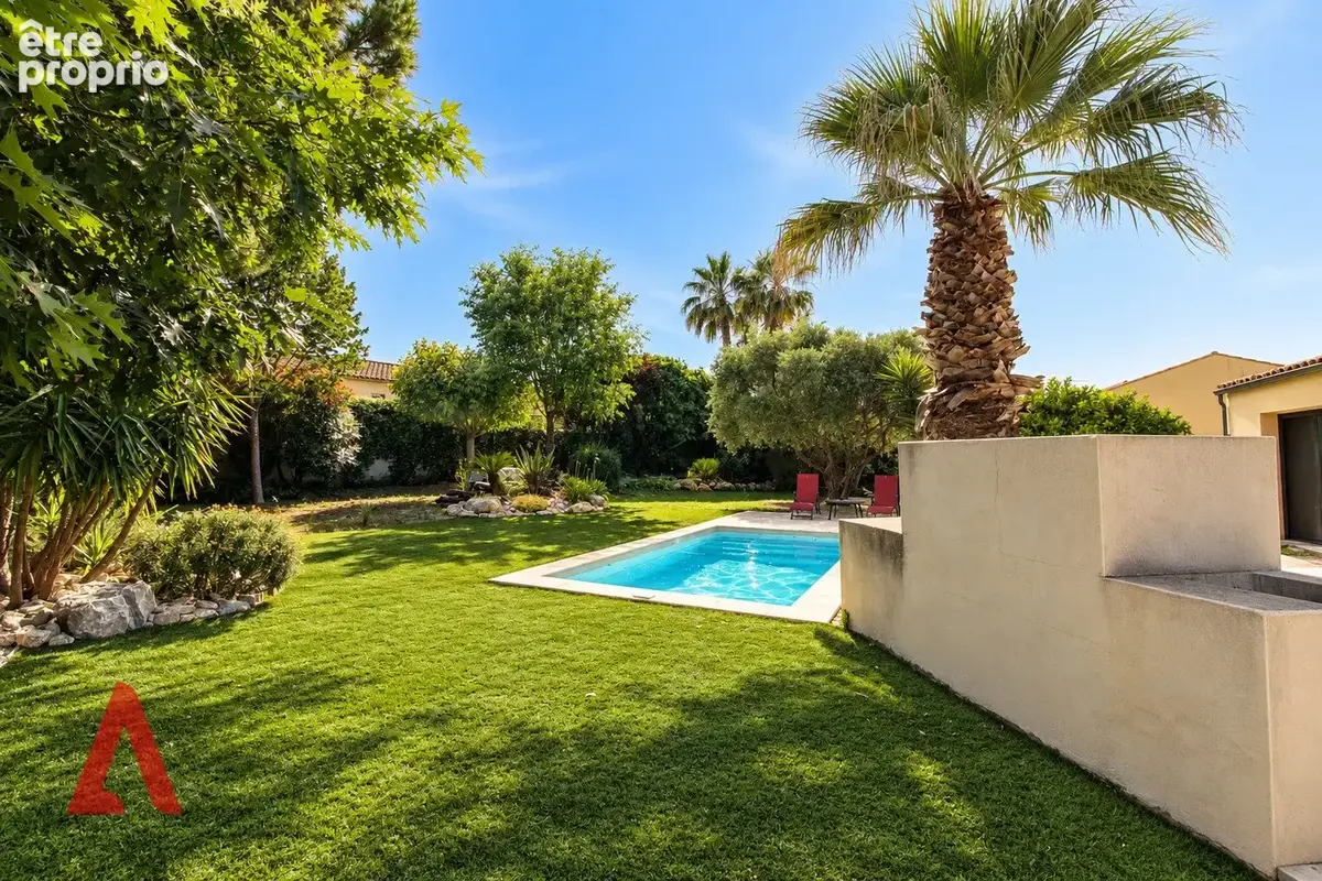 Caux  villa de plain-pied avec piscine et 1 174 m² de terrain - photo 2
