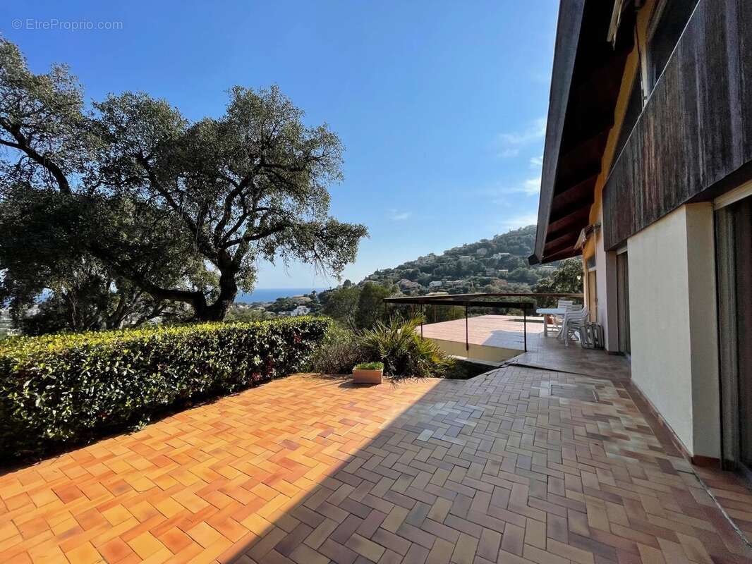 Maison à CAVALAIRE-SUR-MER