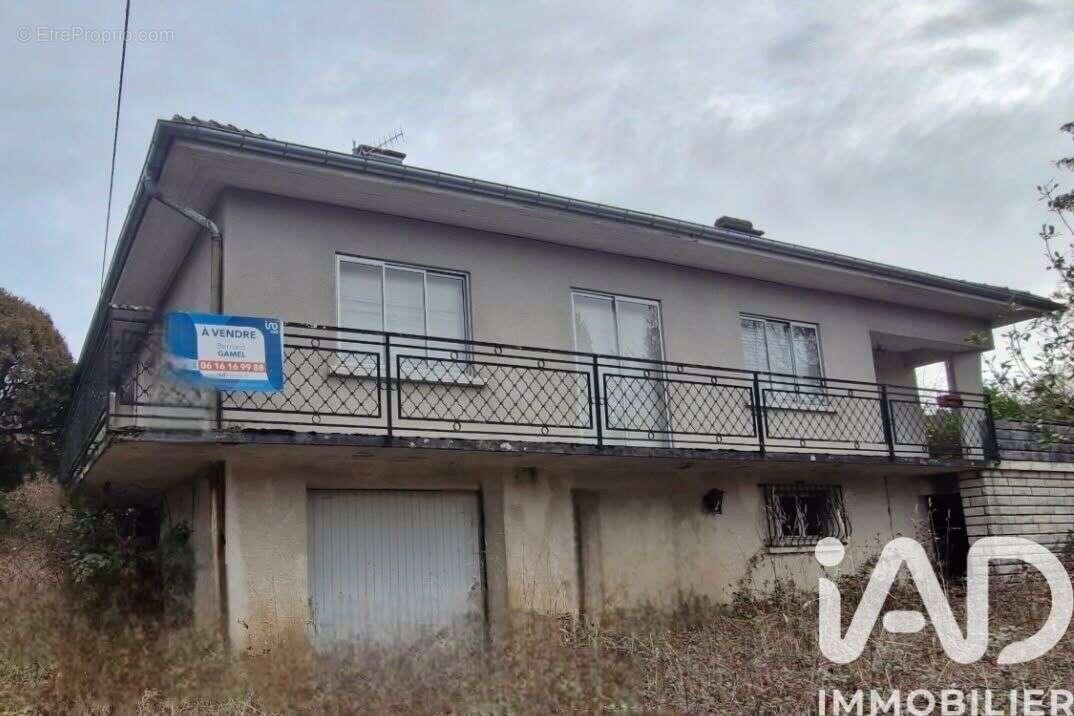 Photo 2 - Maison à BAINS-LES-BAINS
