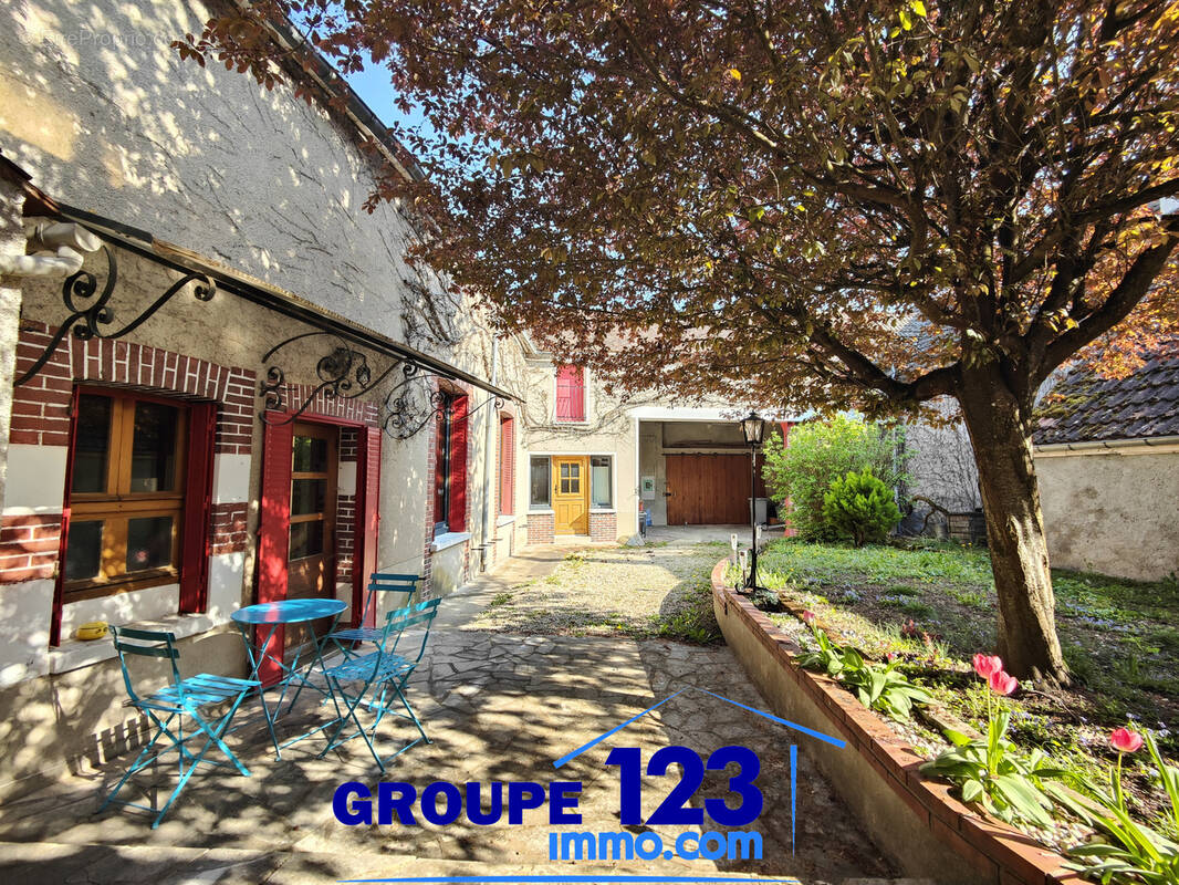 Maison à ORMOY