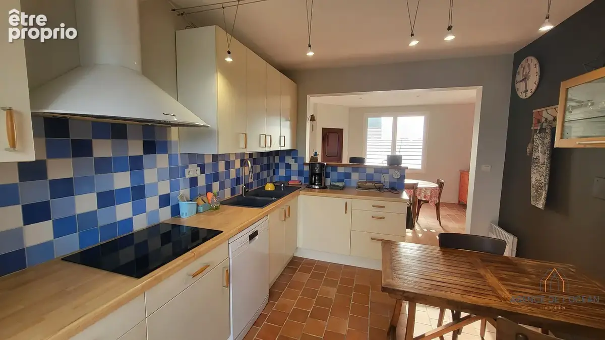 Maison à vendre à Carnac : 6 chambres, au calme et à proximité des plages et des commerces - photo 3