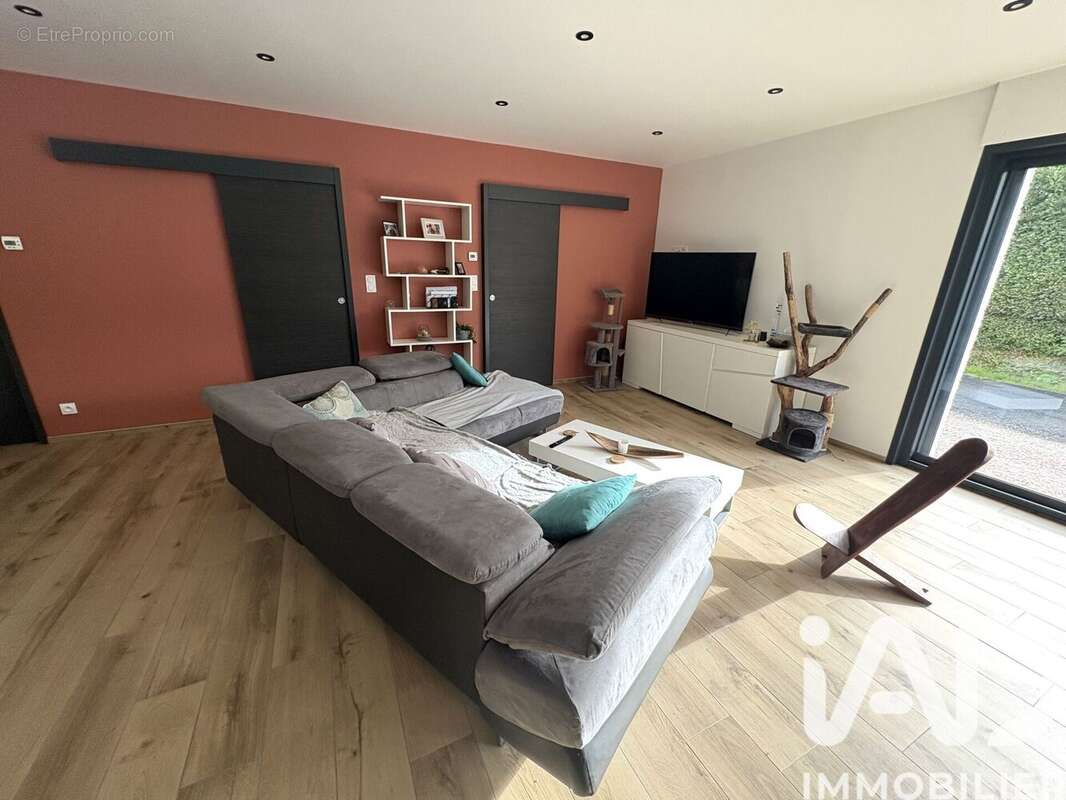 Photo 8 - Maison à EMONDEVILLE