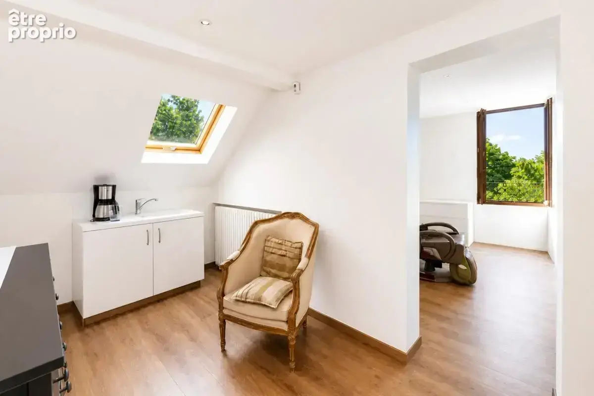 Maison de 5 pièces de 169 m² à Auvers-sur-Oise - photo 8