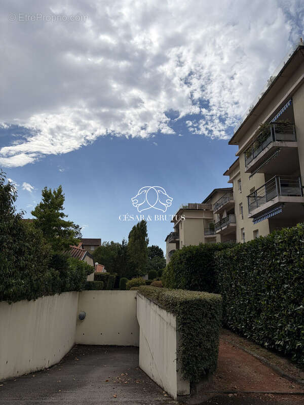 Appartement 81 m² à Tassin-La-Demi-Lune  - photo 3
