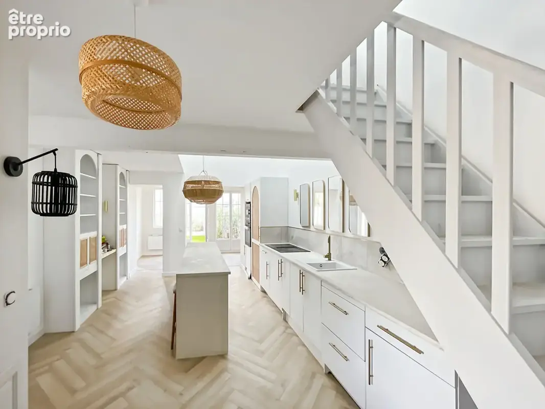 Maison entièrement rénovée avec piscine - Caudéran centre - photo 3