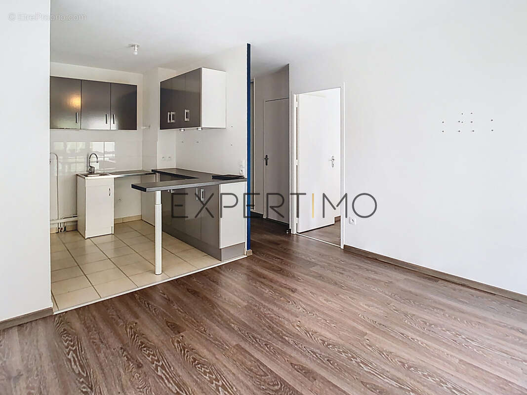 Appartement à HEROUVILLE-SAINT-CLAIR