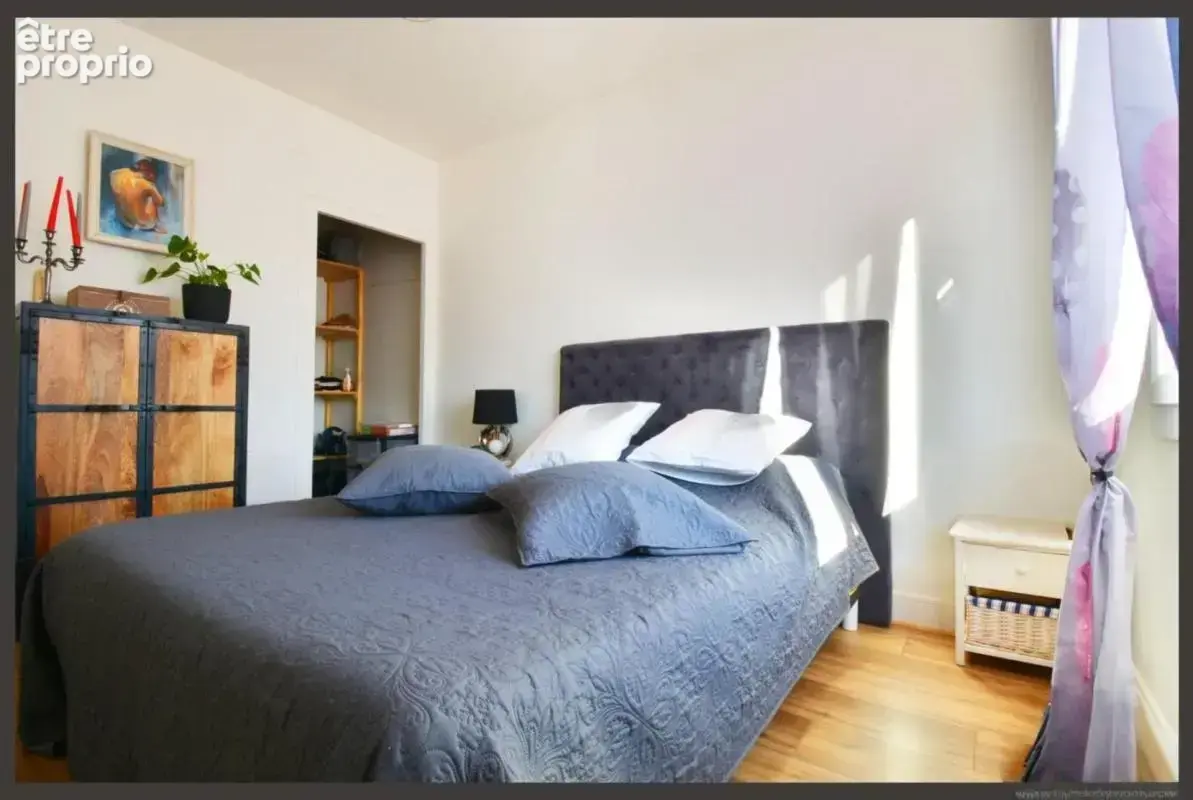 Pineuilh – Appartement T3 rénové 62 m², balcon, tout à pied - photo 4