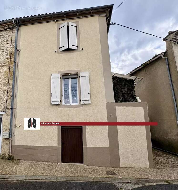 Maison à CASTRES-GIRONDE