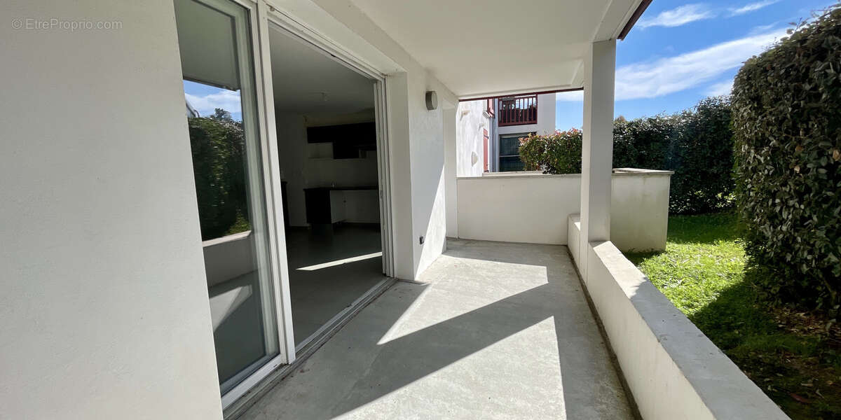 Appartement à USTARITZ