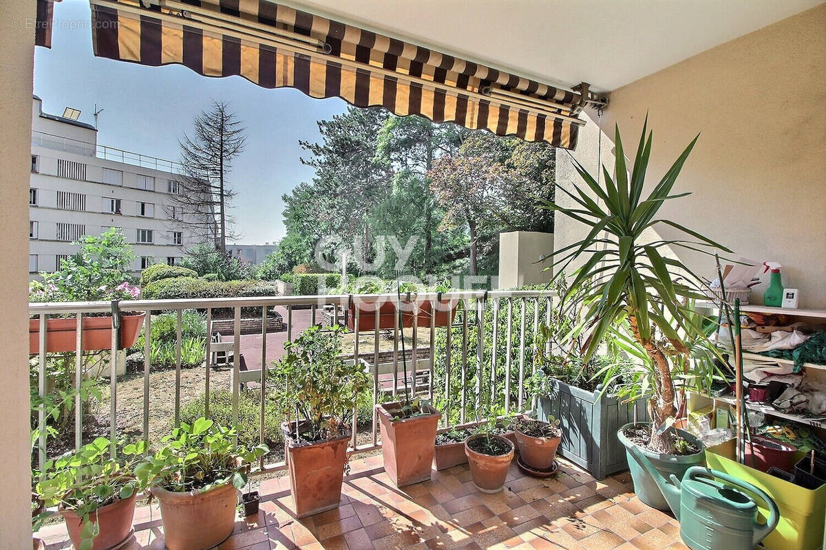 Appartement à CHAVILLE