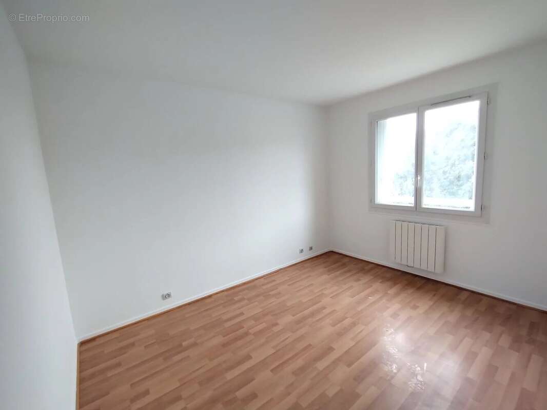 Appartement à LE RAINCY