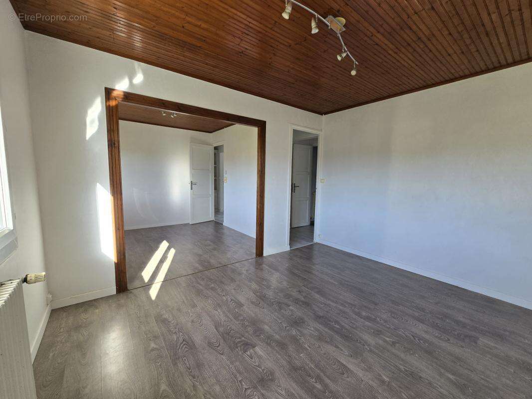 Maison à SABLE-SUR-SARTHE