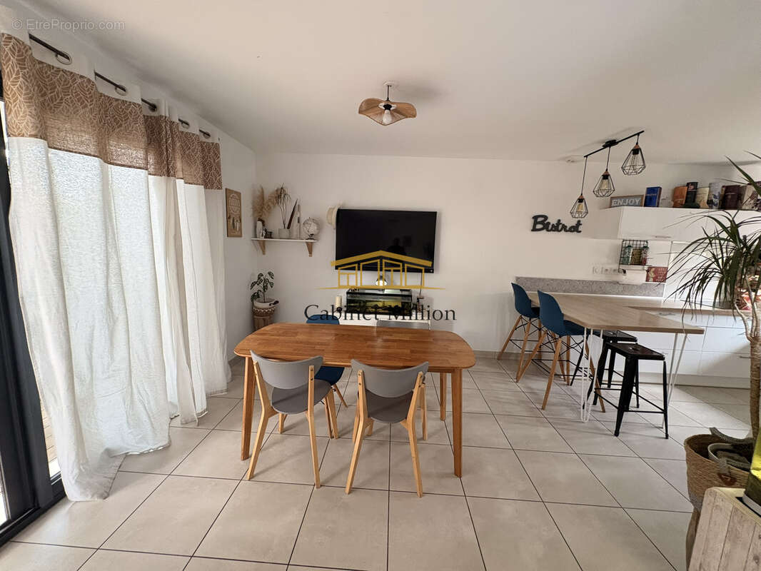 Vic la gardiole - Maison T4 de 90m2 en excelent état . - photo 2