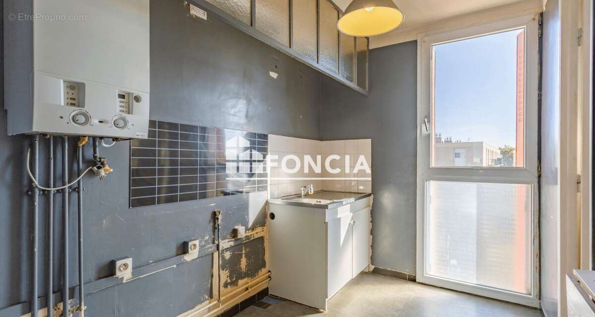 Appartement à SALON-DE-PROVENCE