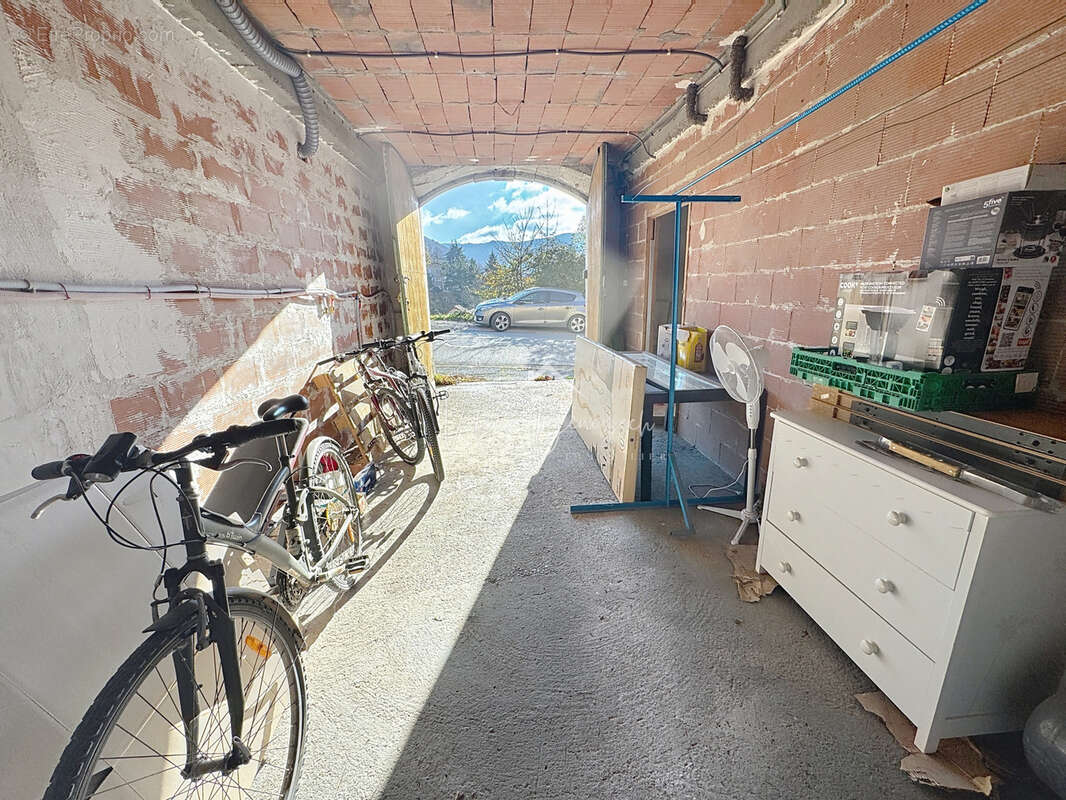 Maison à SAINT-AFFRIQUE