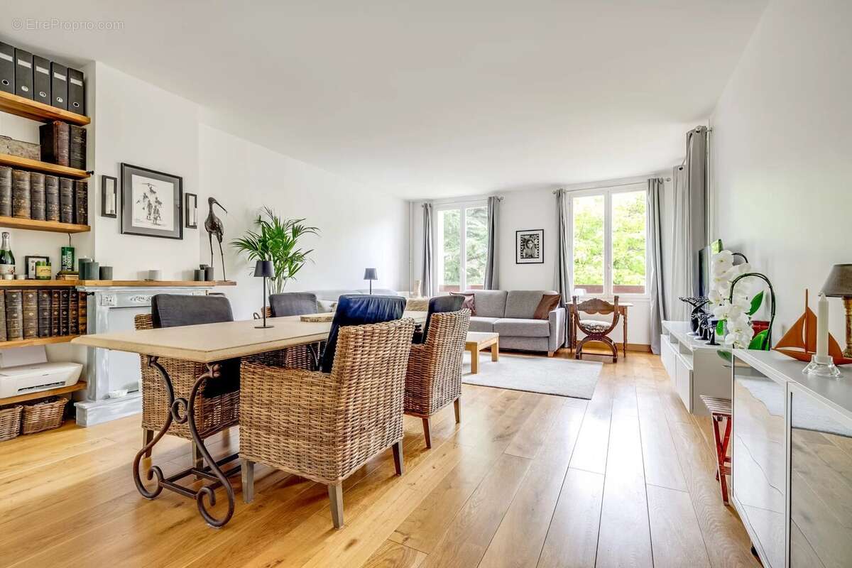 Appartement à LOUVECIENNES