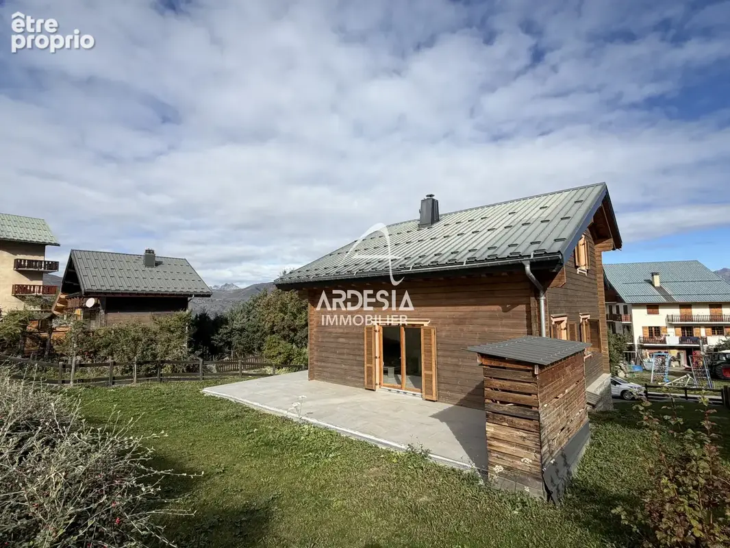 Maison 7 pièces 159 m² à vendre à Albiez-Montrond (73300) - photo 1