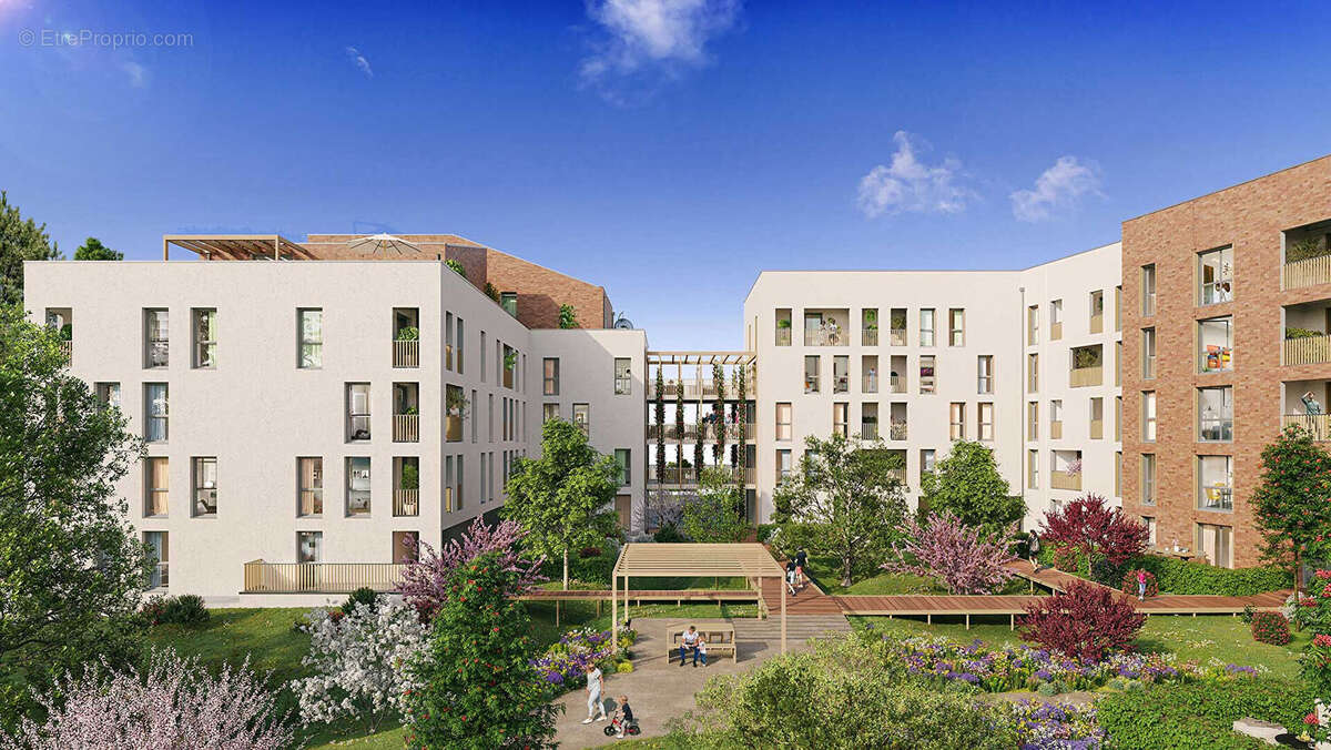 Appartement à AVRILLE