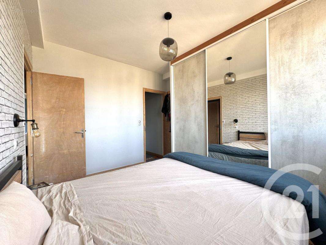 Appartement 43 m² à Limoges  - photo 7