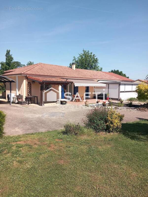 Photo 1 - Maison à BELLAC