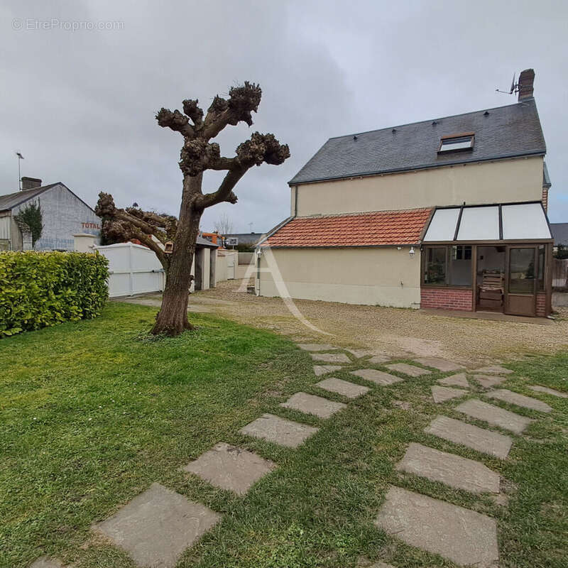 Maison à MONTCRESSON